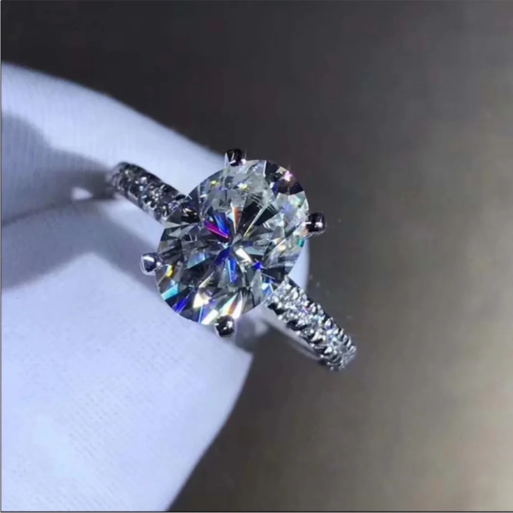 9 CT Oval White Sapphire 925Sterling Silver Ring - Picture 3 of 7